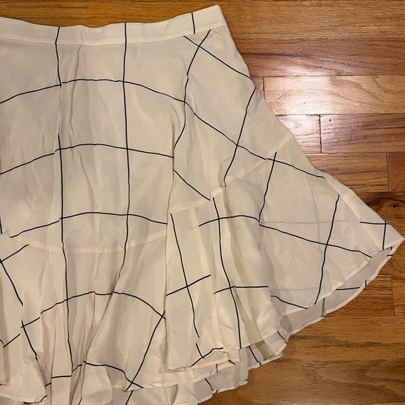CLUB MONACO Silk Windowpane Nicolette Skirt 8 - Picture 2 of 4